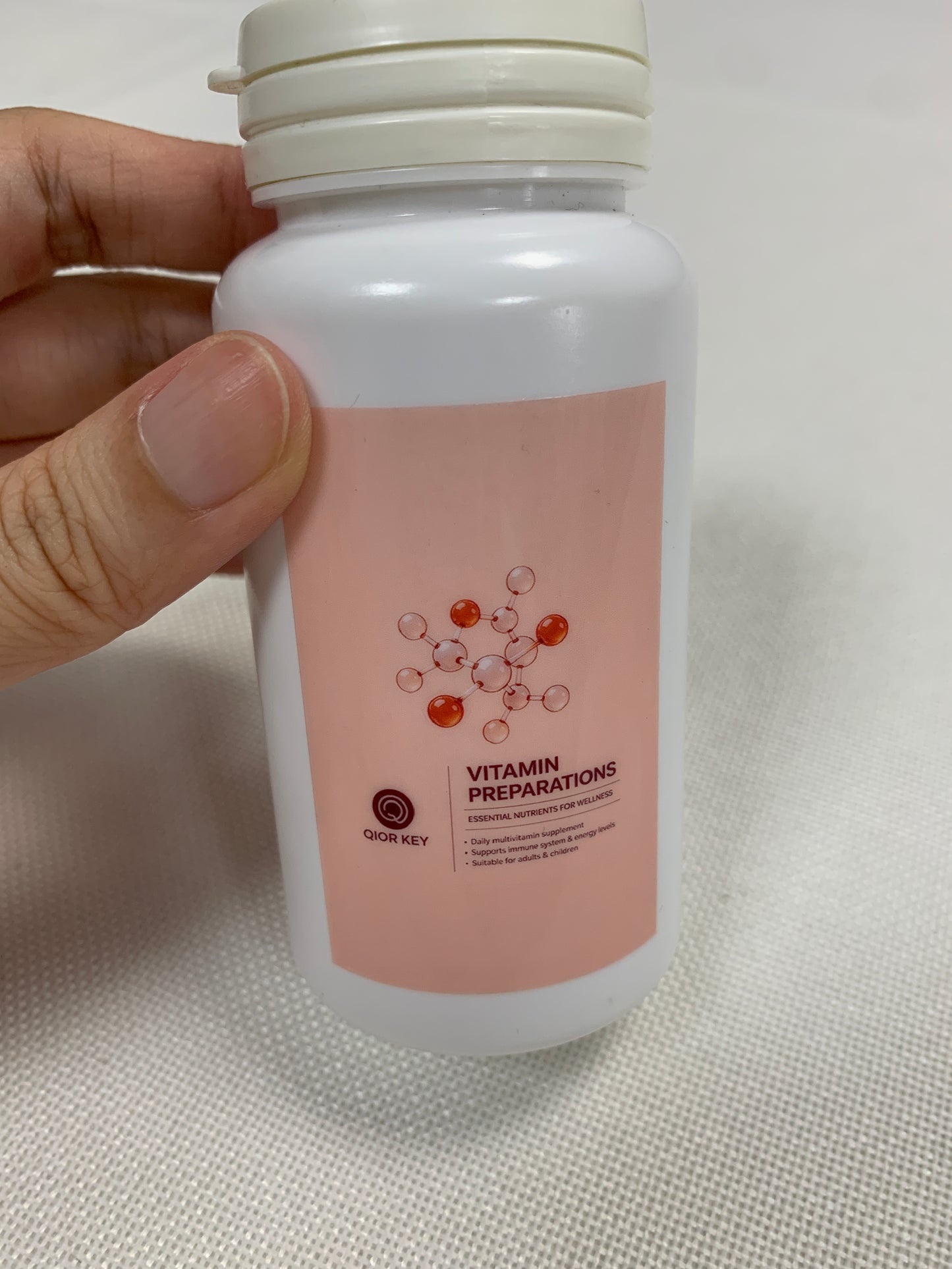 QIOR KEY Vitamin preparations Natural Formula Daily Vitamin Supplement for Men & Women