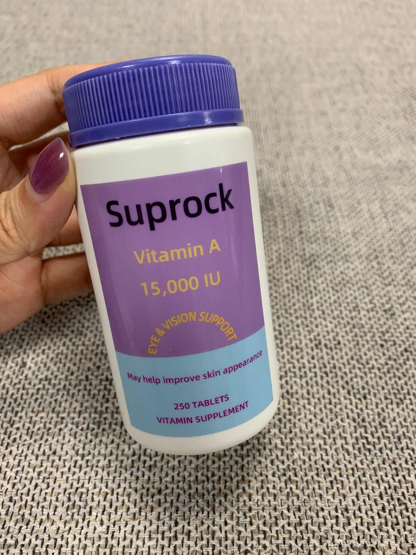 Suprock Vitamins healthy growth and development, immune health, energy and concentration, healthy vision, as well as healthy skin and hair.
