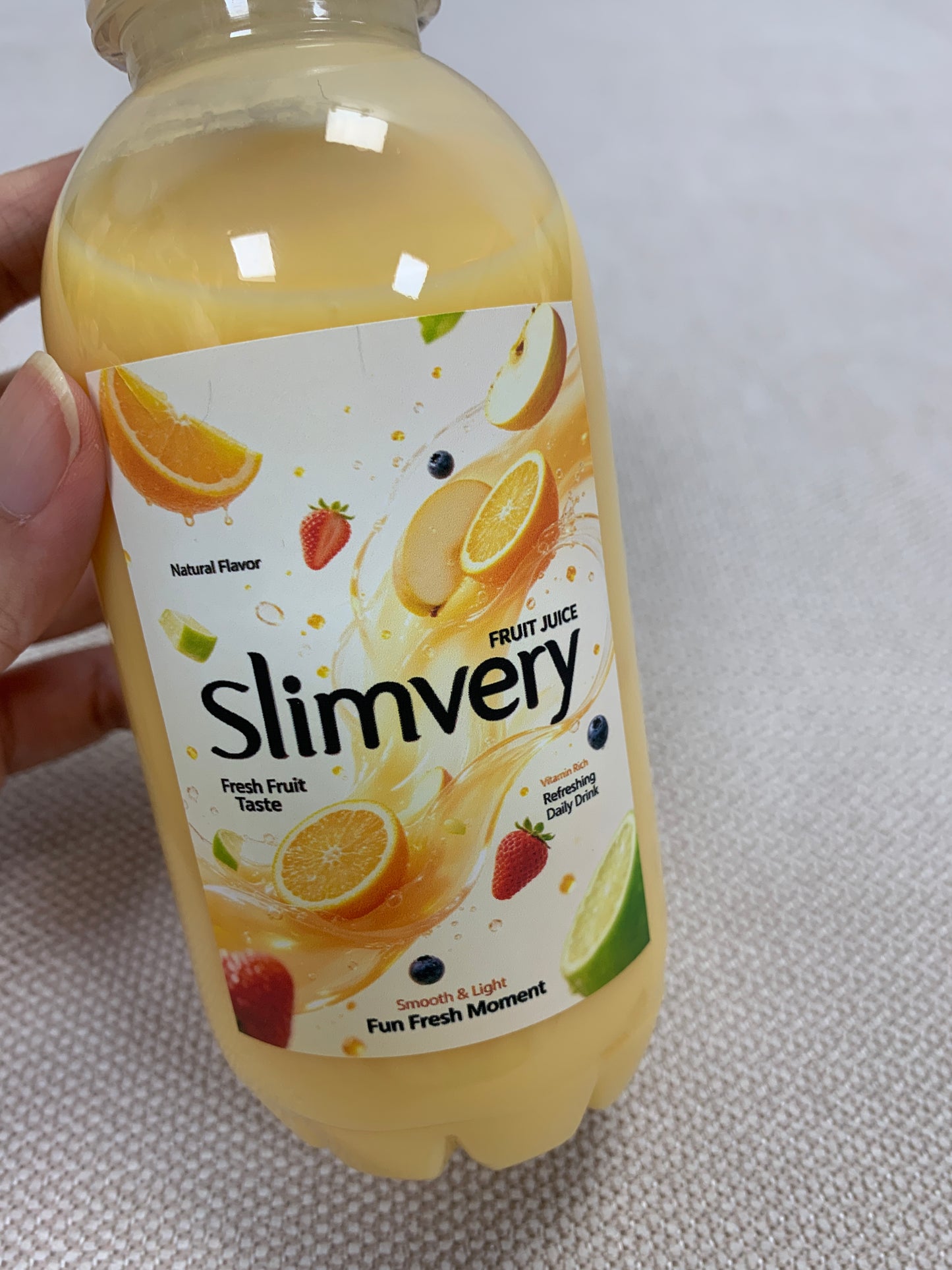 Slimvery fuit julce Natural Fruit Flavor Smooth‑Tasting Drink, Portable Bottled Fruit Drink for Picnic, Travel and Daily Refreshment