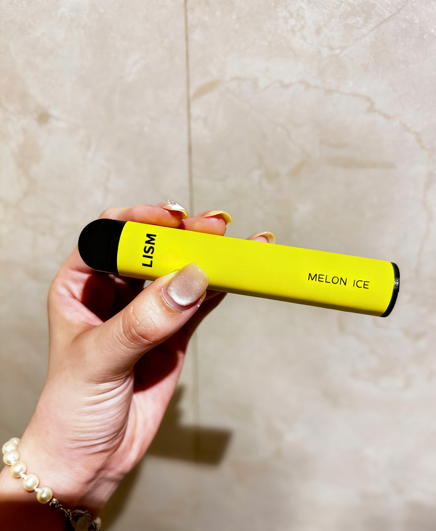 LISM-Mechanical electronic cigarettes Natural nicotine-free and tobacco-free smoking alternatives, non-electric craving relief, smoking cessation AIDS containing small pigments