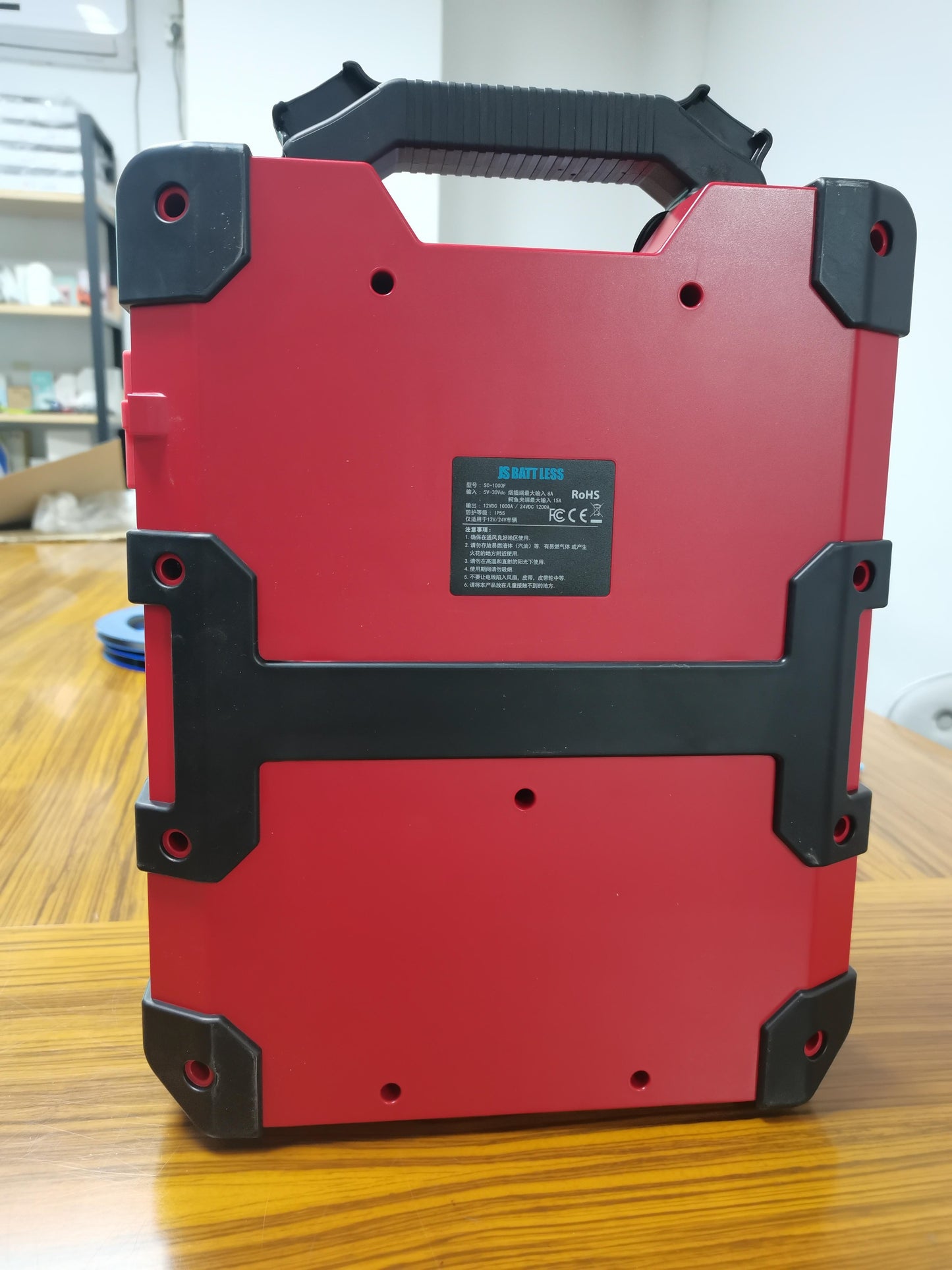 JS BATT LESS Battery jump starters Everyone should put this little powerful auto accessory in your car.