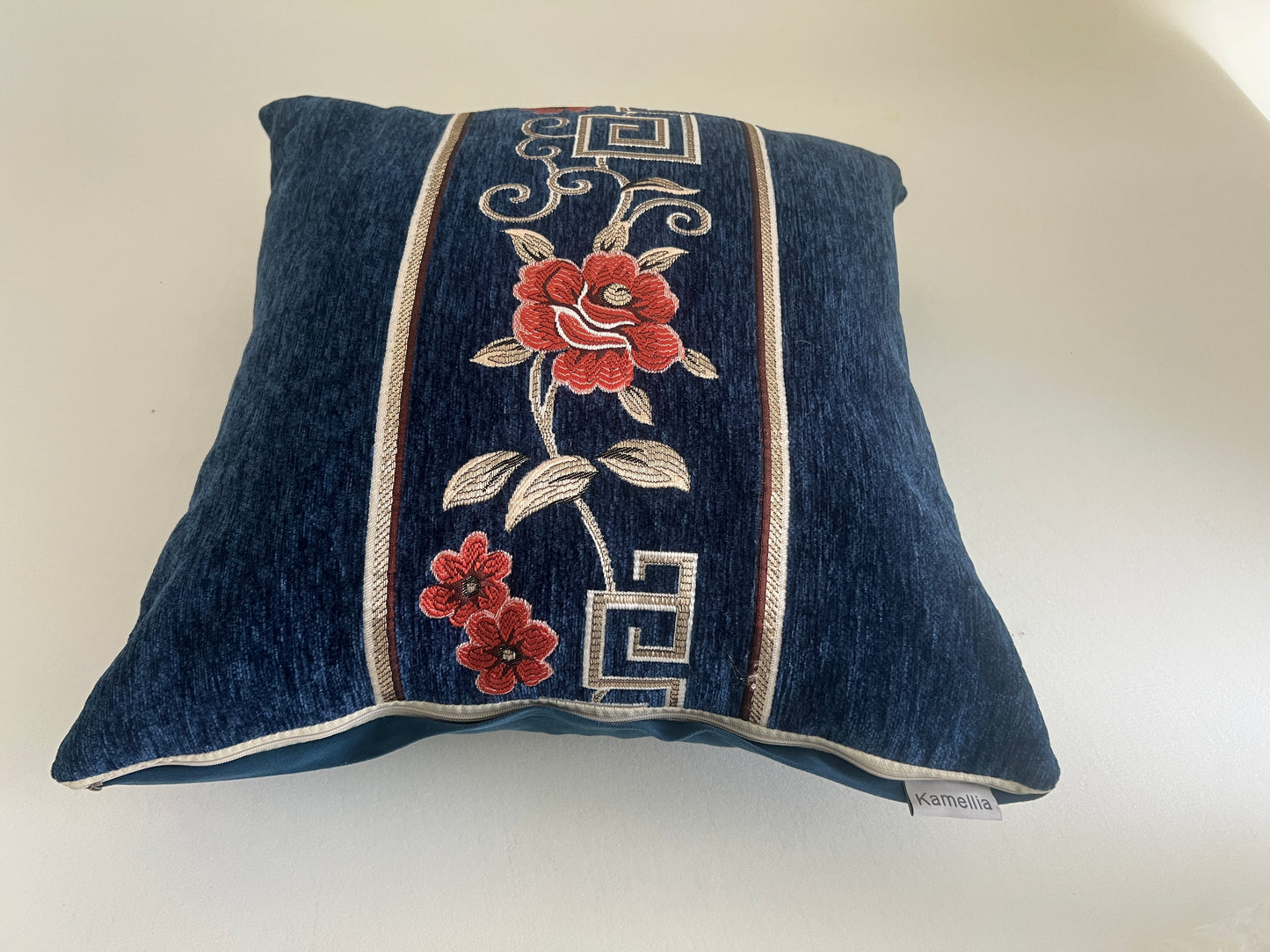 Kamellia Blue square pillow, soft retro-style sofa pillow