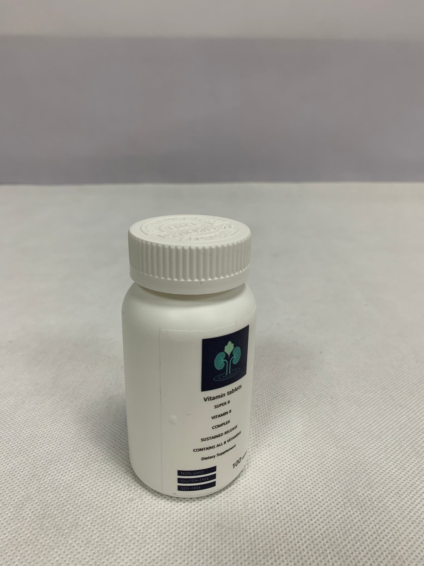 Vitamin tablets Support muscle function, brain health, skin health and overall health