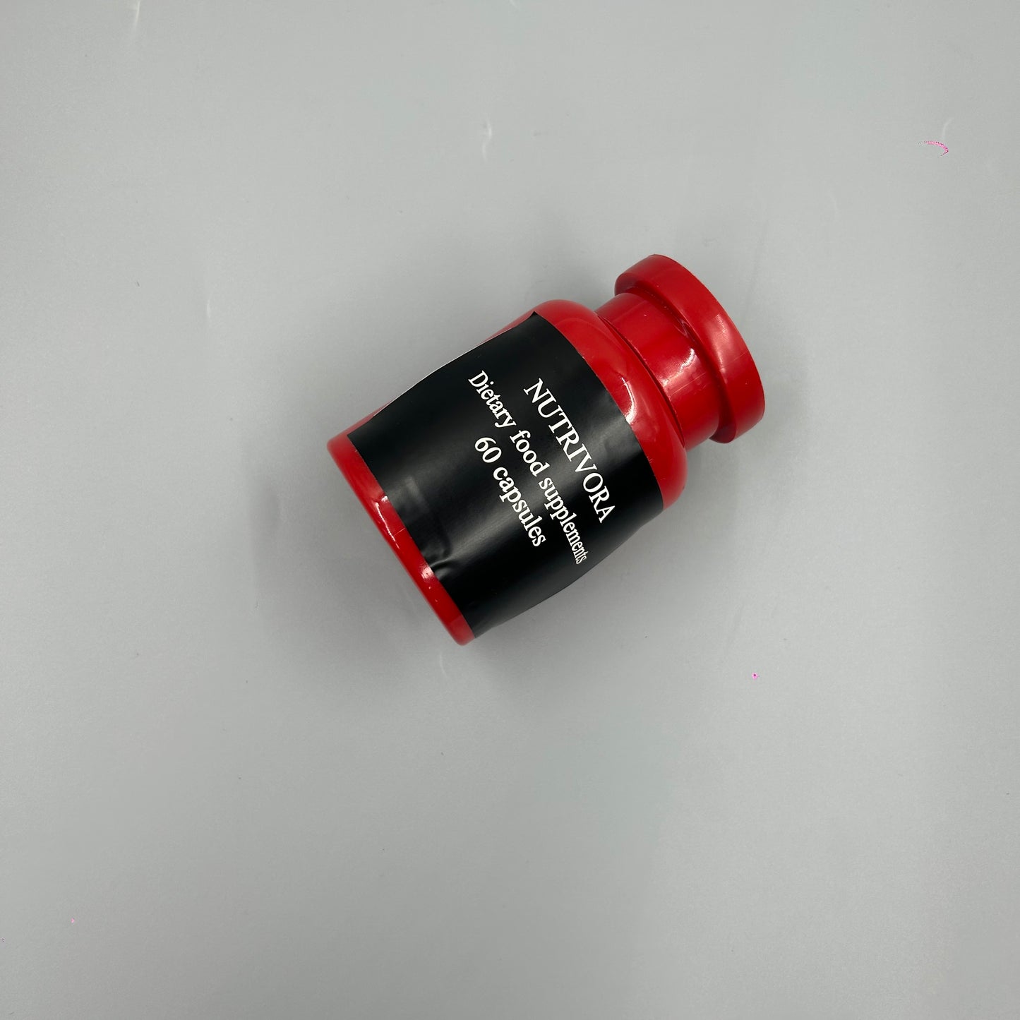 NUTRIVORA Dietary food supplements The original superfood capsules are vegan and raw, helping you develop natural energy.