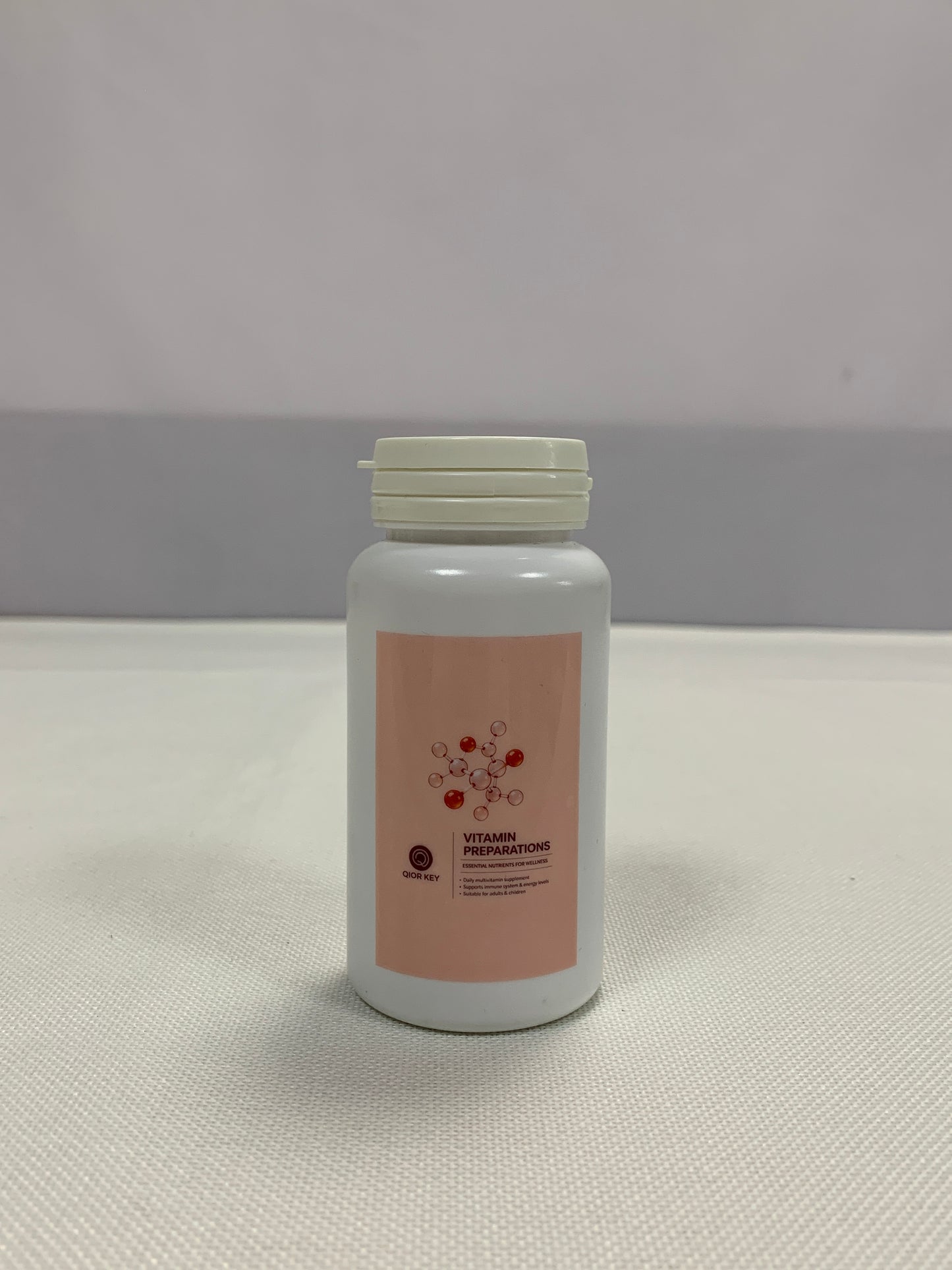 QIOR KEY  Vitamin preparations  Natural Formula Daily Vitamin Supplement for Men & Women