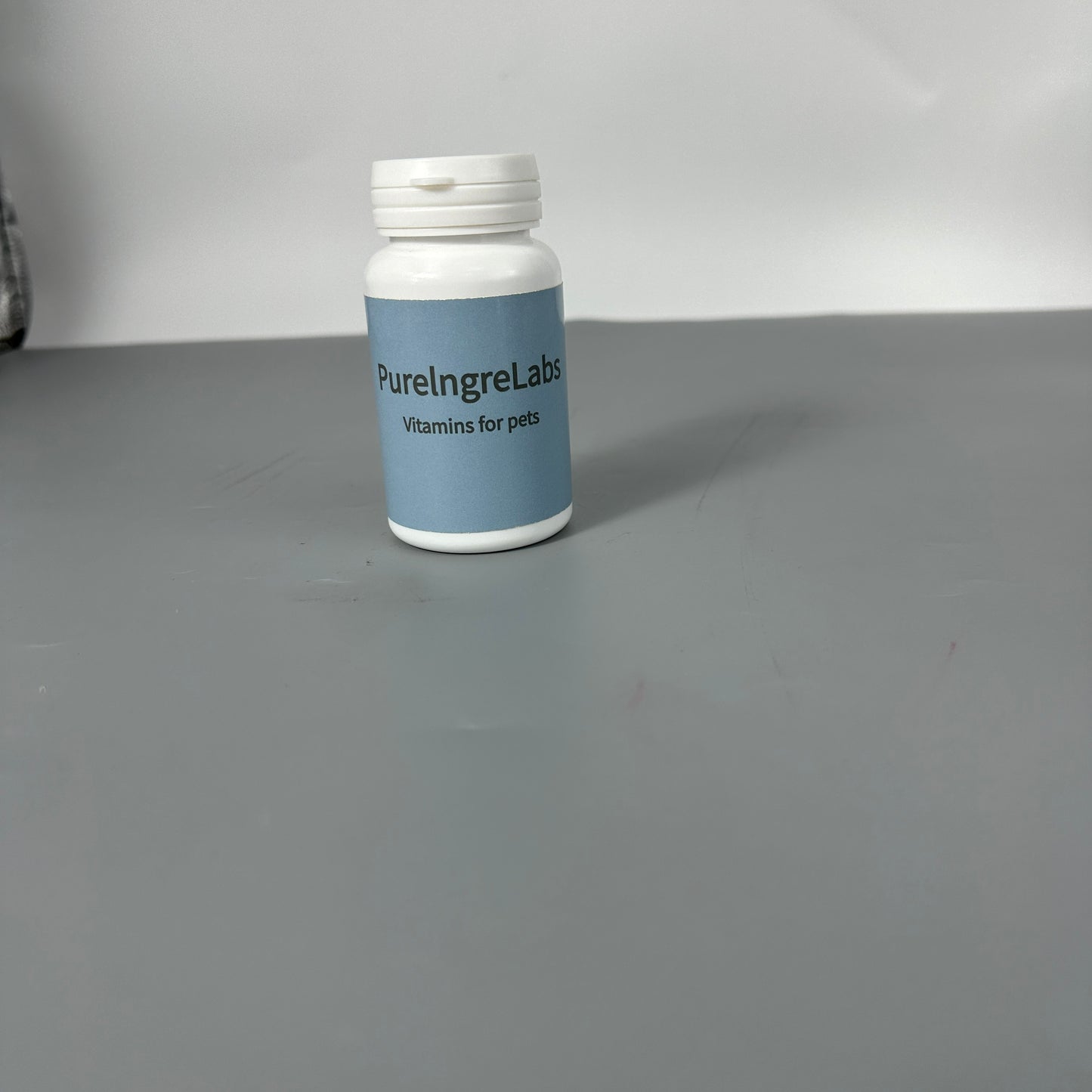PurelngreLabs Vitamins for pets It is used for skin and coat, hip joints and joints, digestion, and vitamins for senior dogs and puppies