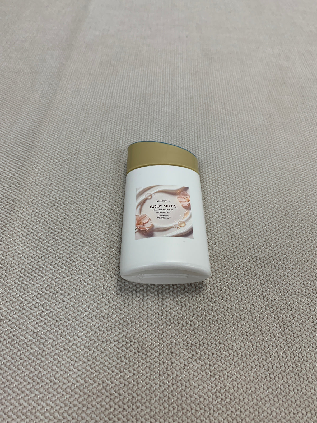 Mirethovela     Body milks  Smooth Moisturizing Body Milk for Daily Skin Care