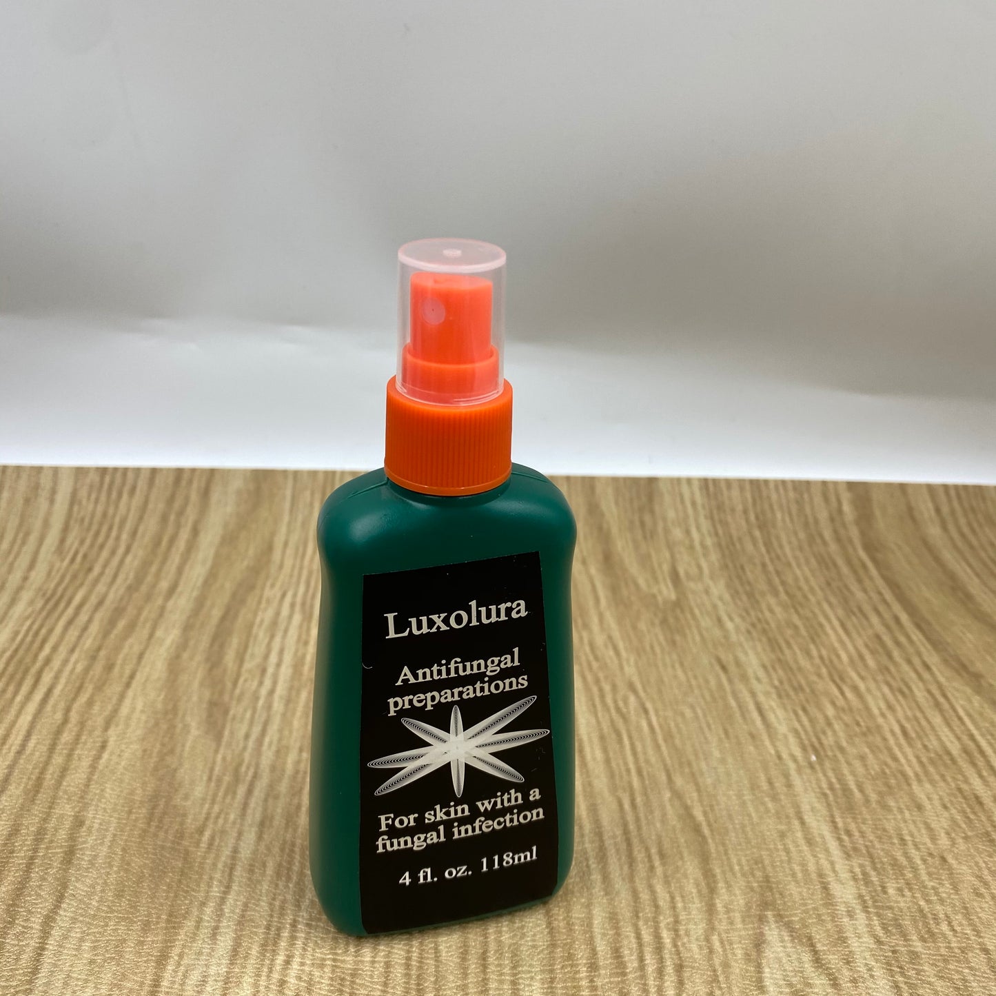 Luxolura Antifungal preparations  For skin with a fungal infection
