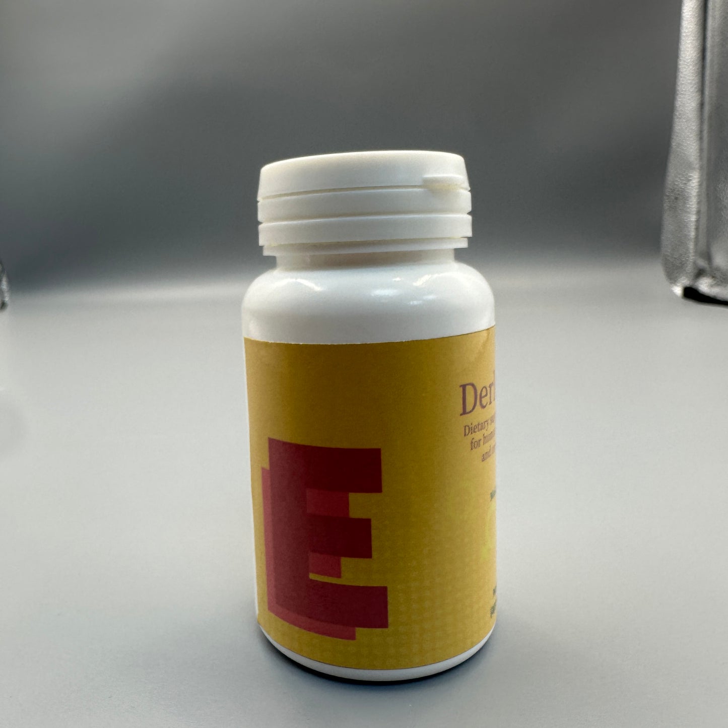 Derlorgi Dietary supplements for human beings and animals genuine natural foods that provide essential micronutrients.