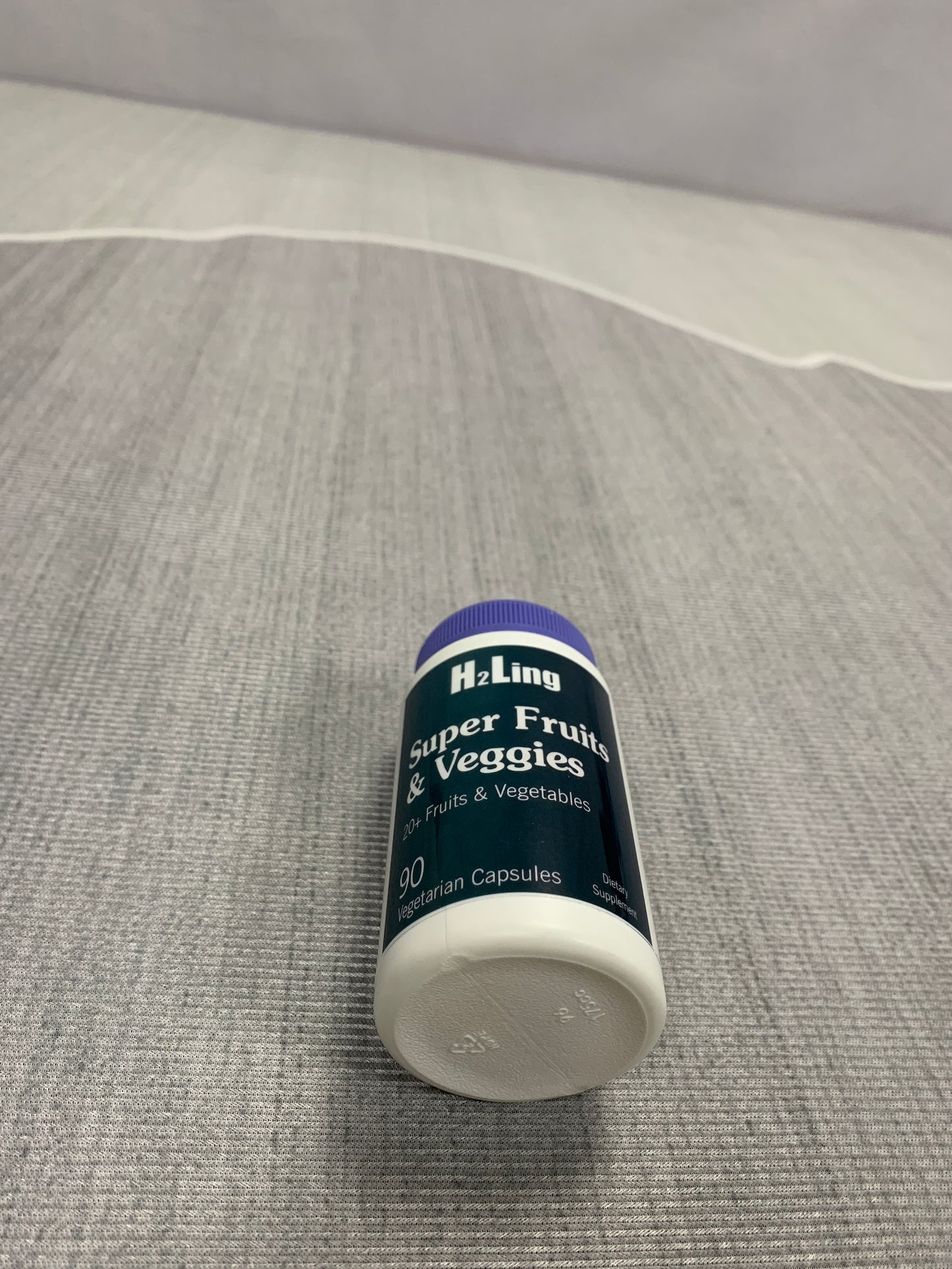 H2Ling Liquid nutritional supplem ent It can enhance intestinal health, relieve bloating, support a healthy metabolism, fuel performance and fitness recovery.