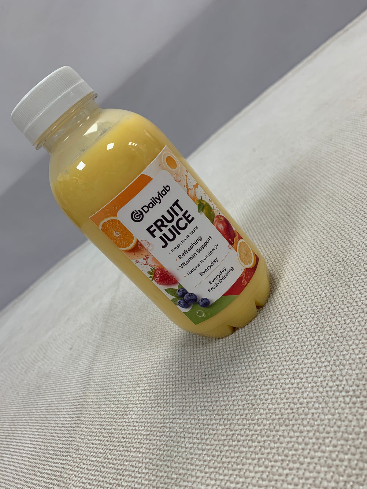 DAILYLAB  Fruit juice  Refreshing Fruit Beverage with Vitamin Support, Ready to Drink Bottled Juice