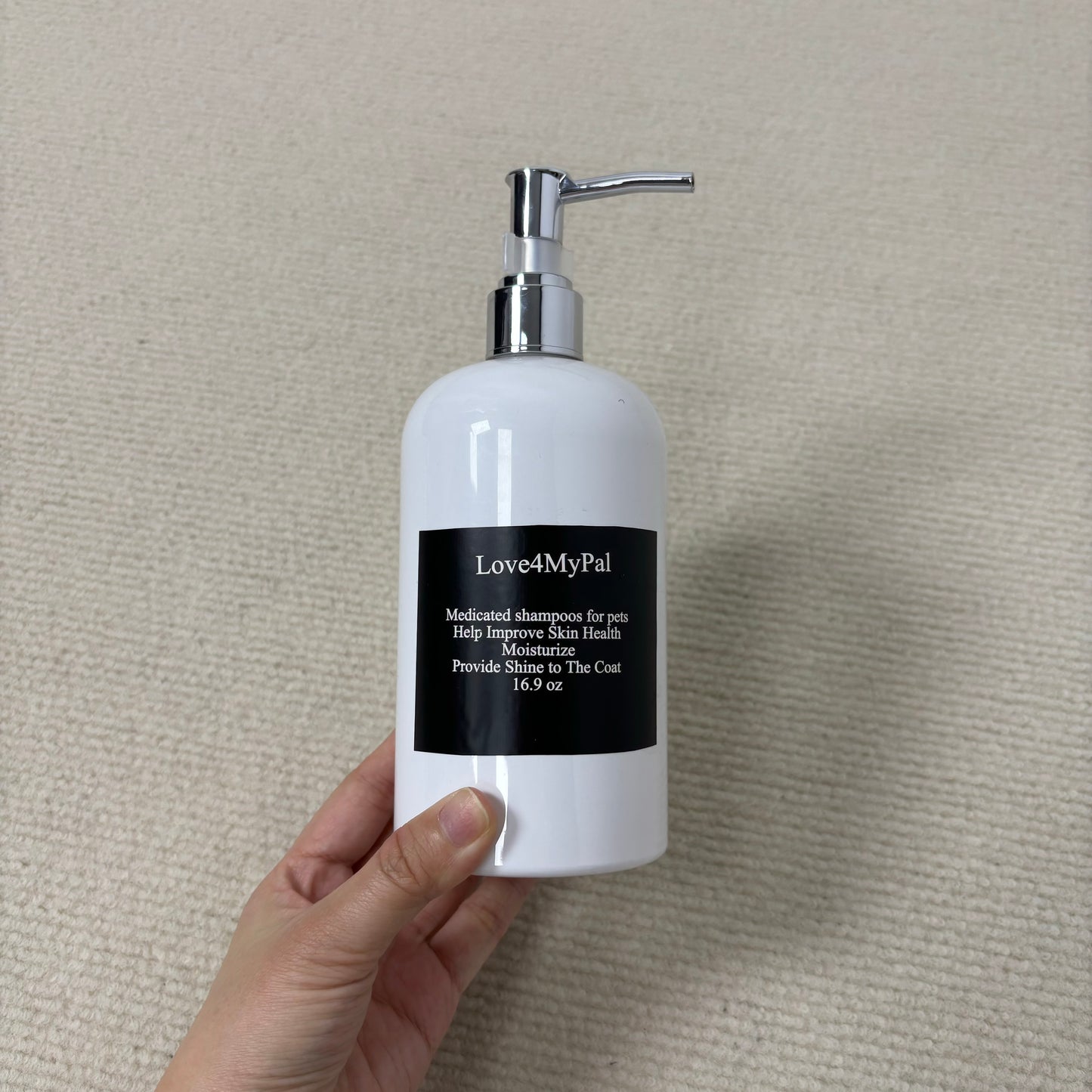 Love4MyPal Medicated shampoos for pets Help Improve Skin Health, Moisturize, Relieve Itching, Prevent Odor, Provide Shine to The Coat