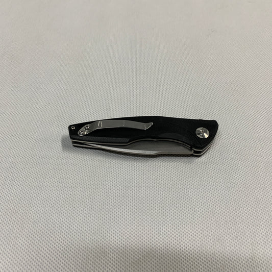 LANG penknives It's small to carry in your pocket, but has the ability to "cut big" when you need it.