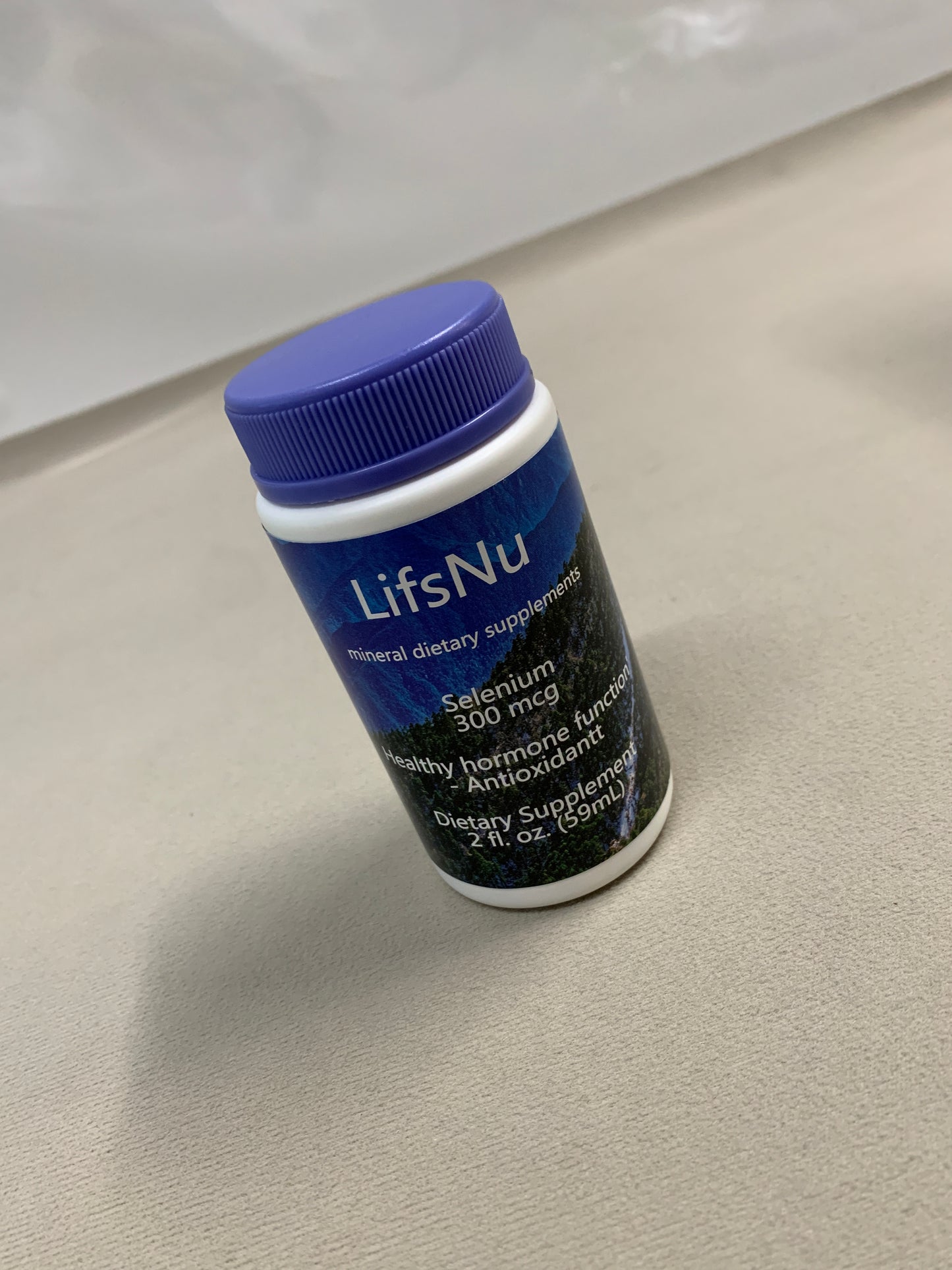 LifsNu mineral dietary supplements Premium Blend of Trace Minerals Complex with Essential Minerals in Chelated Form – All Natural and 100% Organic