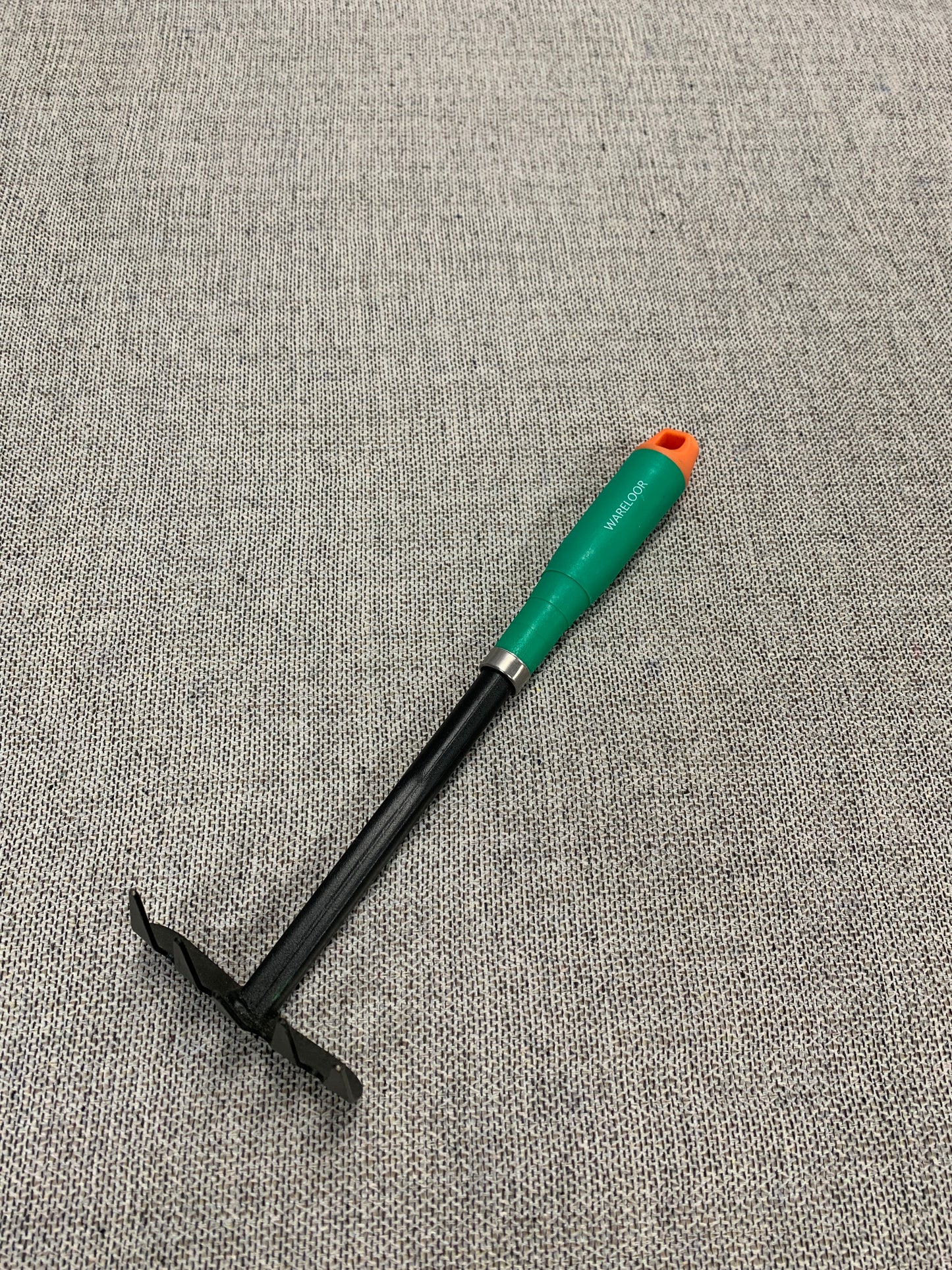 WARELOOR Hand tools, namely, weed diggers Sharp and wear-resistant, with high hardness, the polished surface does not stick to hands