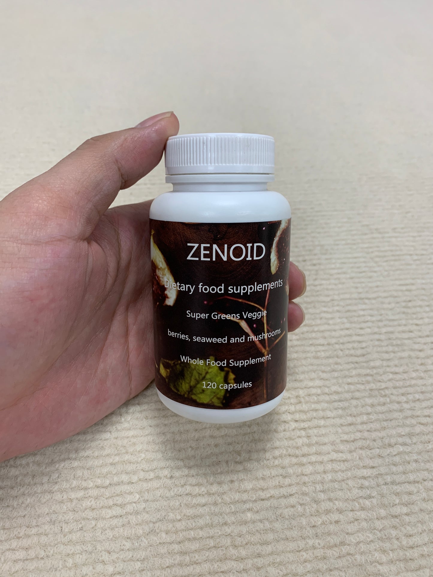 ZENOID Dietary food supplements Get your green and red with natural fruit and vegetable balance supplements.