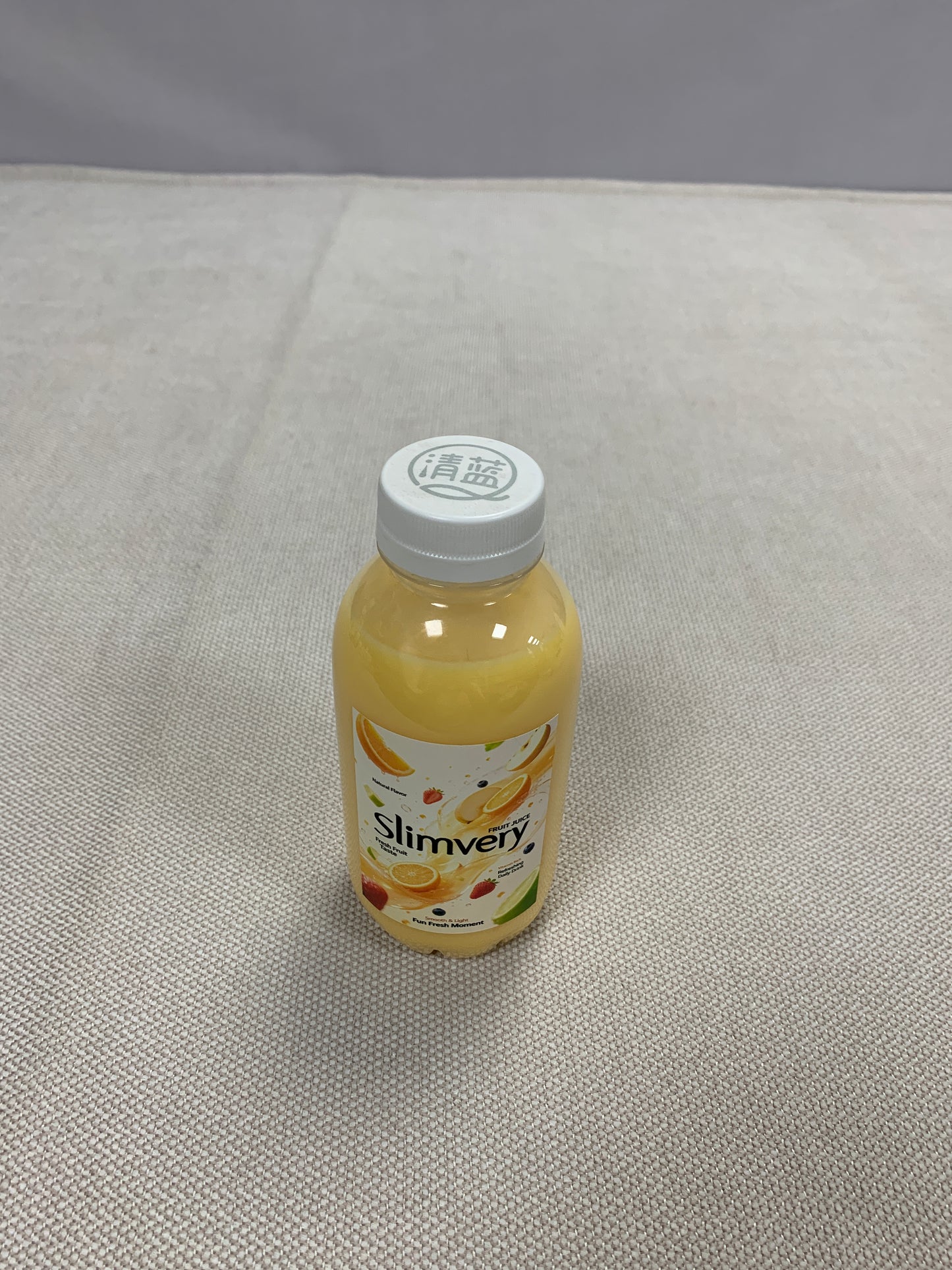 Slimvery fuit julce Natural Fruit Flavor Smooth‑Tasting Drink, Portable Bottled Fruit Drink for Picnic, Travel and Daily Refreshment