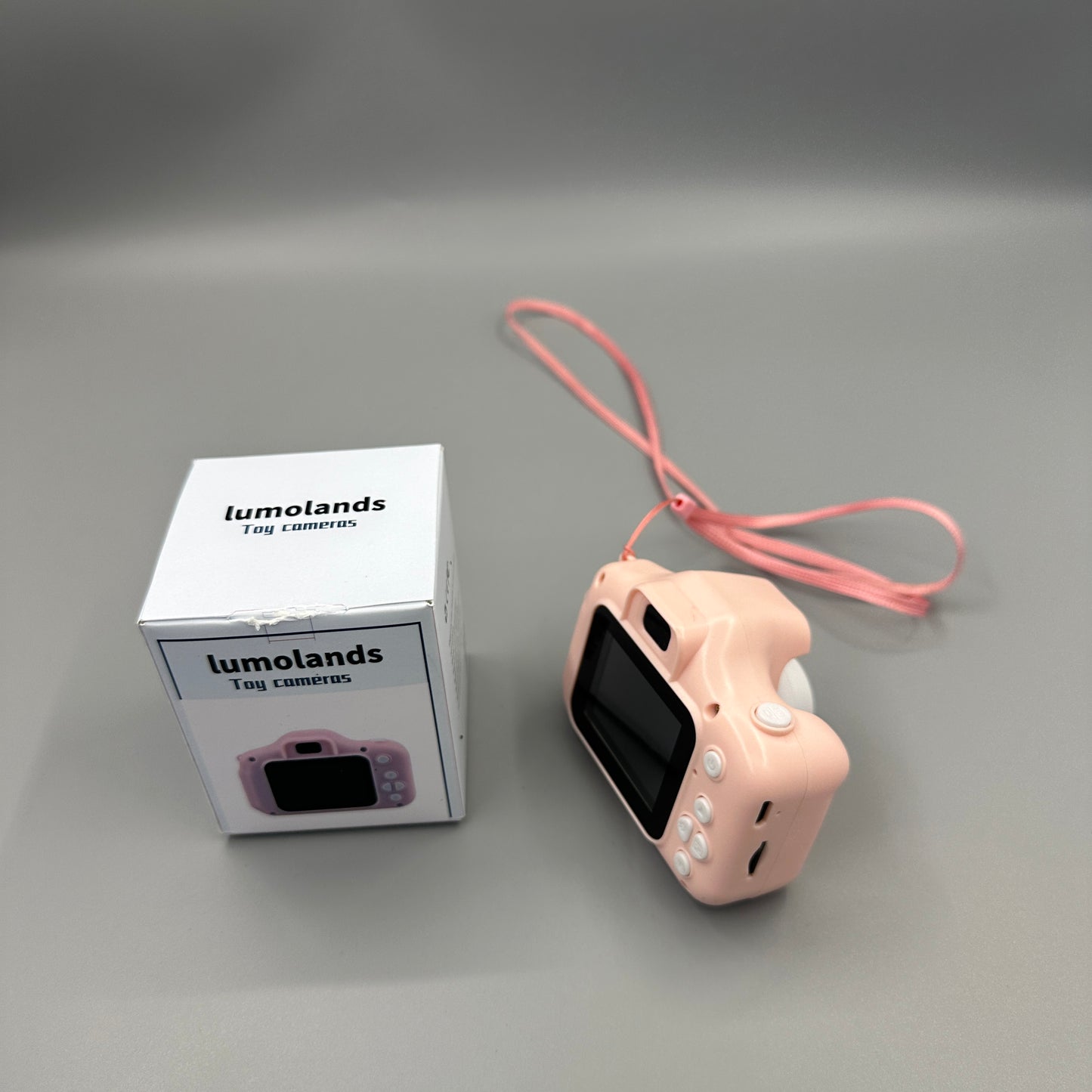lumolands Toy cameras being children's dress-up accessories