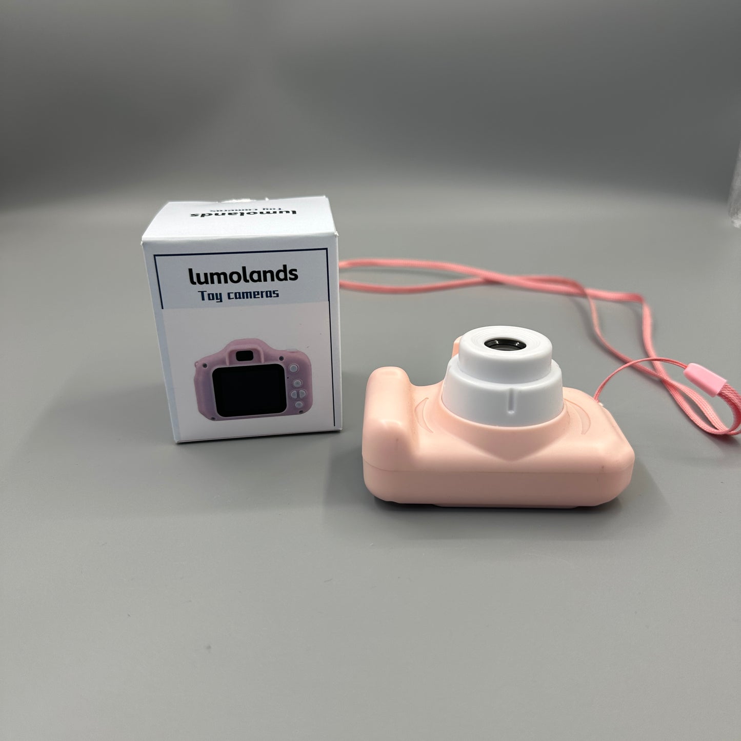 lumolands Toy cameras being children's dress-up accessories