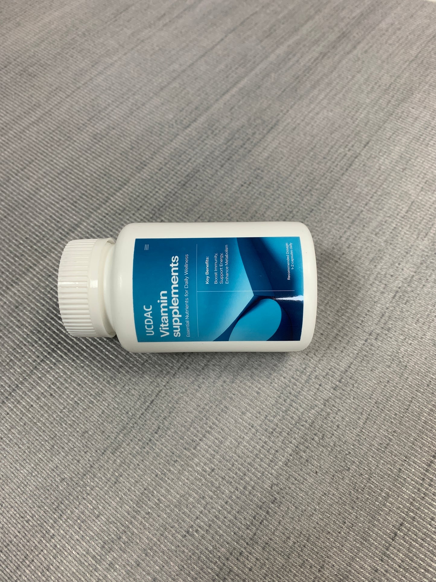 UCDAC Vitamin supplements Daily Multivitamin Mineral Complex, All-Round Immune Support Vitamin Capsules, Natural Daily Vitamin Supplement for Men Women Adults