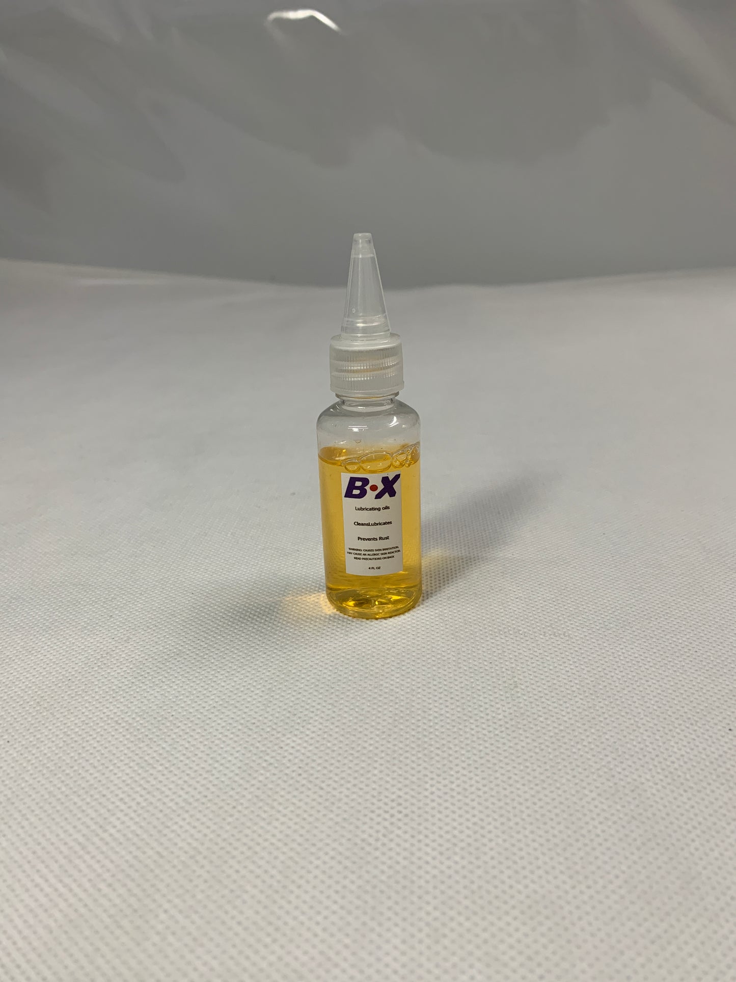 B·X Lubricating oils This multi-functional oil drip has always been a reliable tool for both professional merchants and those who do it themselves