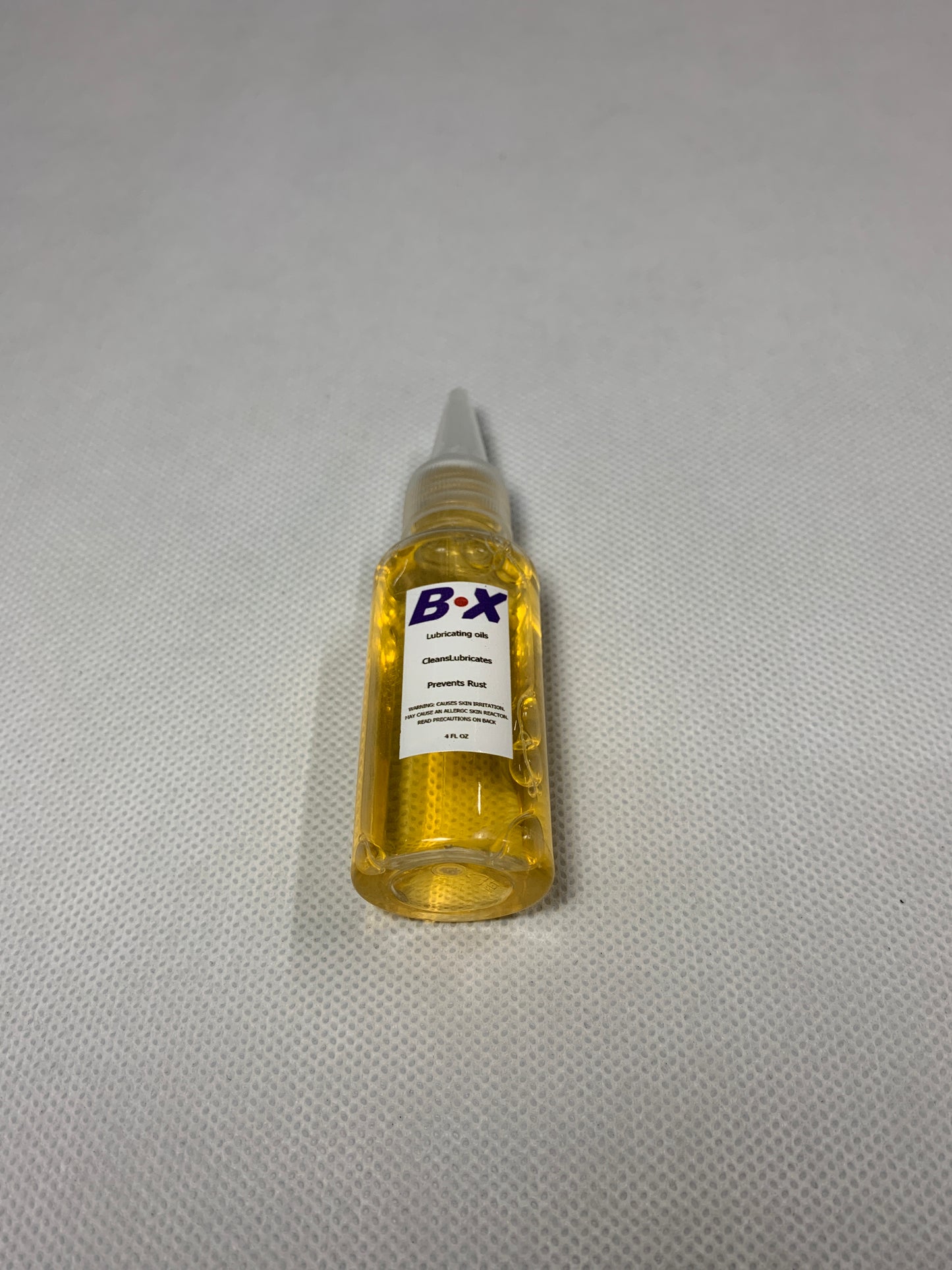 B·X Lubricating oils This multi-functional oil drip has always been a reliable tool for both professional merchants and those who do it themselves