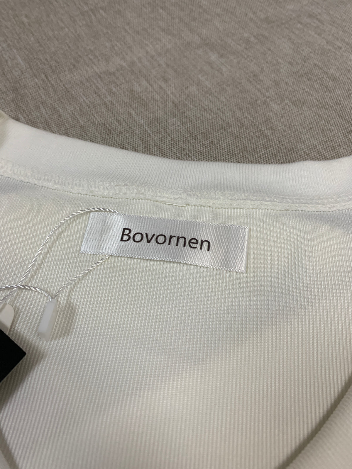 Bovornen  T-shirts Curved Hem Slim Fit Casual Tee Top