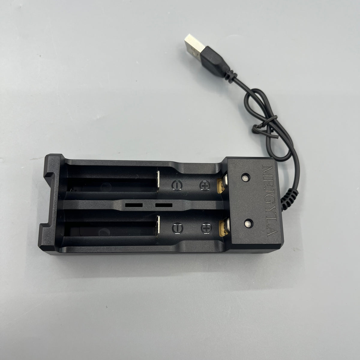 MEJGYLA  Chargers for batteries   , Portable USB Charger for Rechargeable Batteries