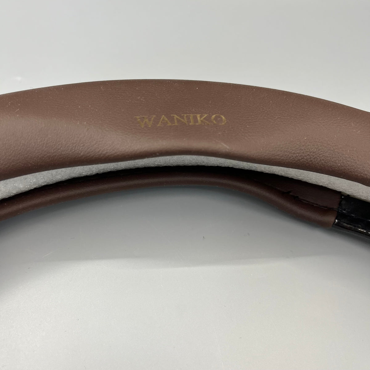 WANIKO   Steering wheel covers for automobiles Soft Leather Steering Wheel Protector, Anti Slip Auto Steering Wheel Cover for Universal Car Steering Wheels