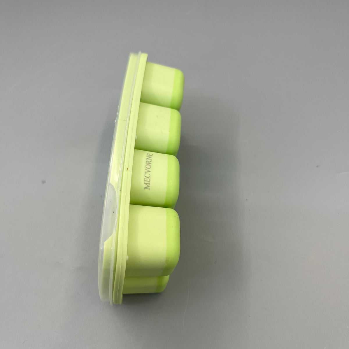 MECVORNE  Ice cube molds Easy Release Ice Maker for Freezer, Drinks, Cocktails