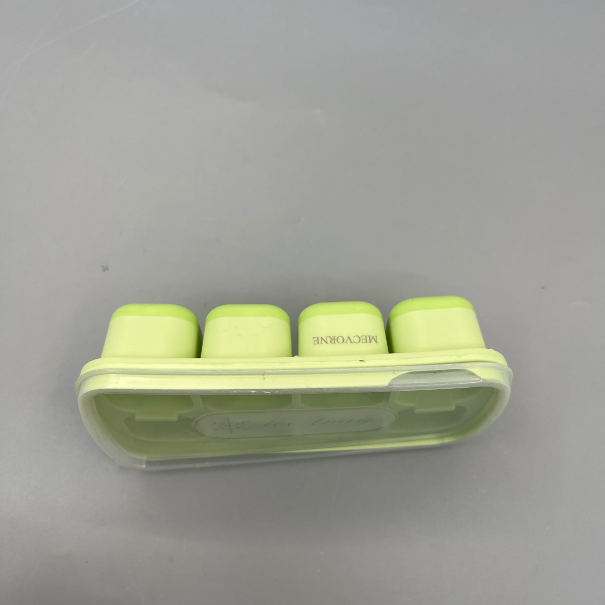 MECVORNE  Ice cube molds Easy Release Ice Maker for Freezer, Drinks, Cocktails