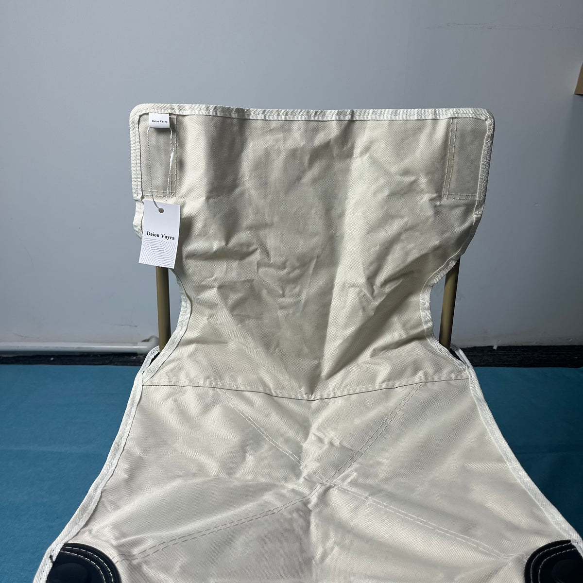 Deion Vayra  Outdoor furniture Lightweight Outdoor Foldable Chair with Side Pocket for Beach Fishing Picnic